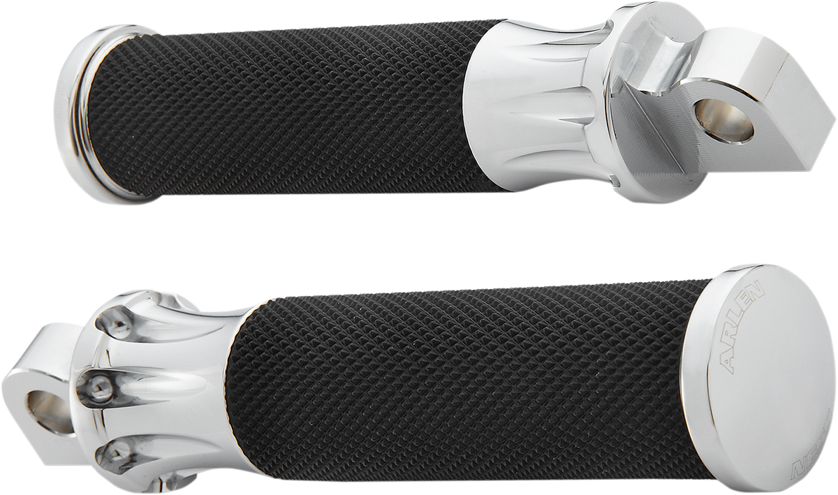 Fusion Male-Mount Foot Pegs