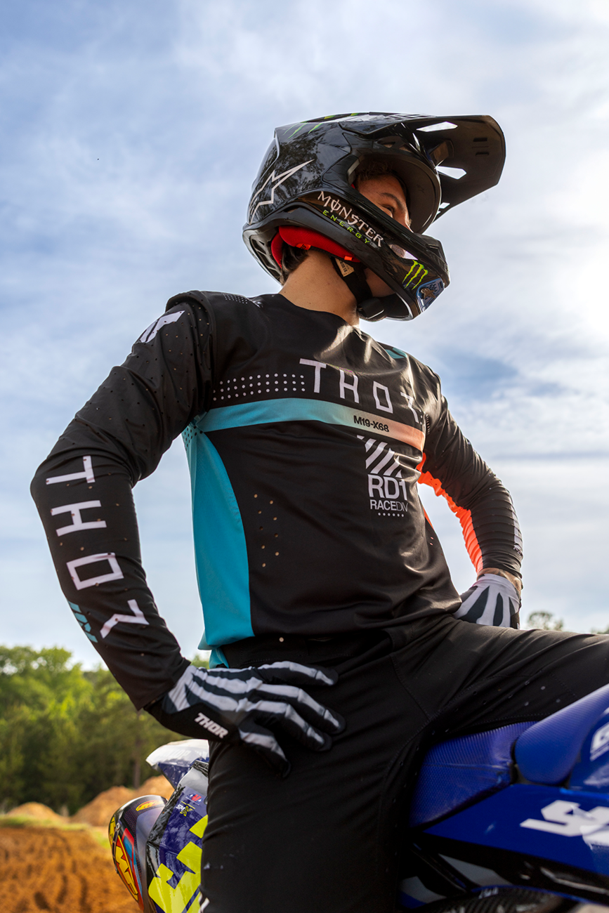 Sportmode X-RAY Gloves