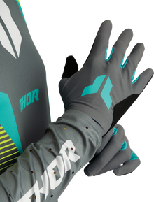 Women's Sportmode Iconic Gloves