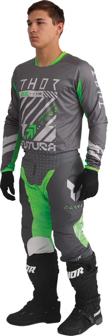 Launchmode Futura Pants