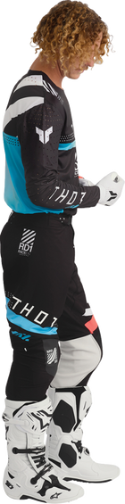 Sportmode Synth Pants — Black