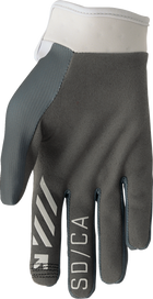 Launchmode Gloves