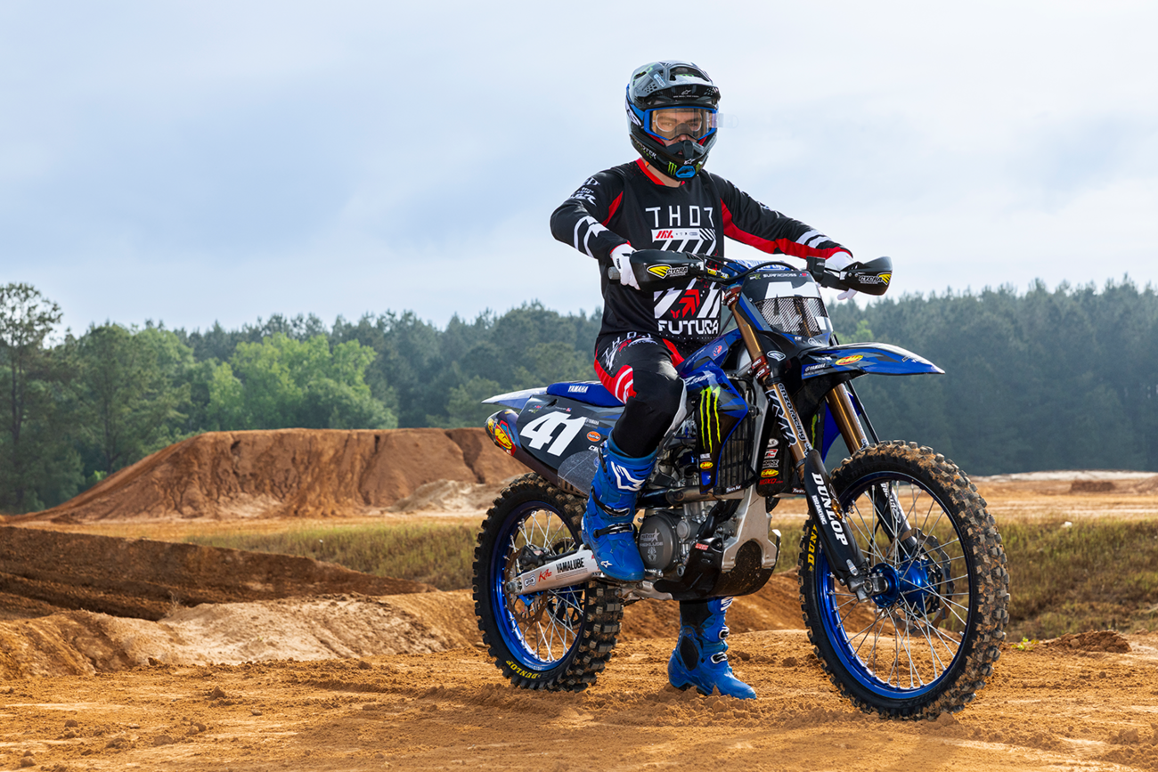 Launchmode Futura Pants